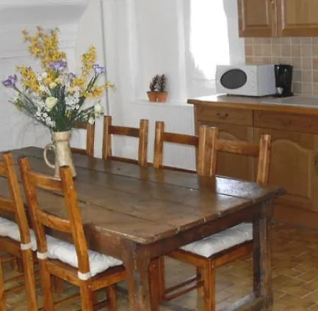 De La Haute Verdiere Holiday home La Neuville-du-Bosc